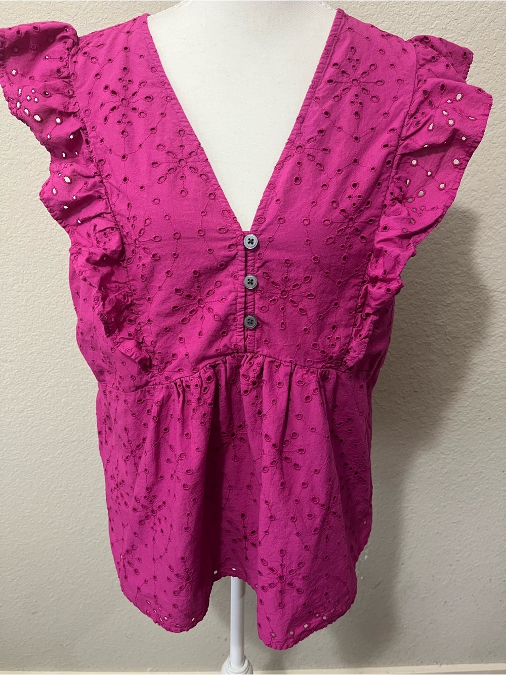 The Loft Eyelet Ruffle V-Neck Shell Top in Fuchsia